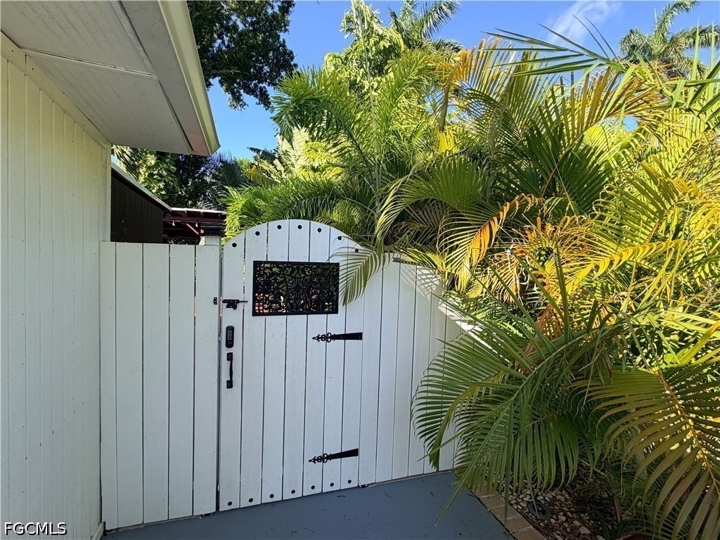 2702 Mcgregor Boulevard - Photo 7