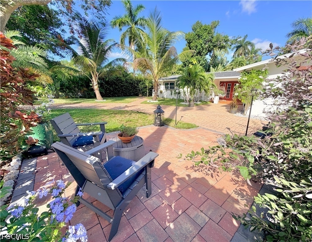 2702 Mcgregor Boulevard - Photo 3