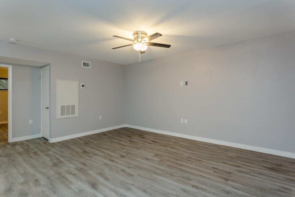 2810 Beauchamp Street - Photo 4