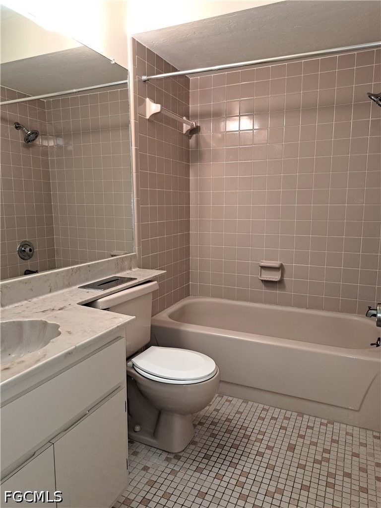 10525 Putnam Court - Photo 17