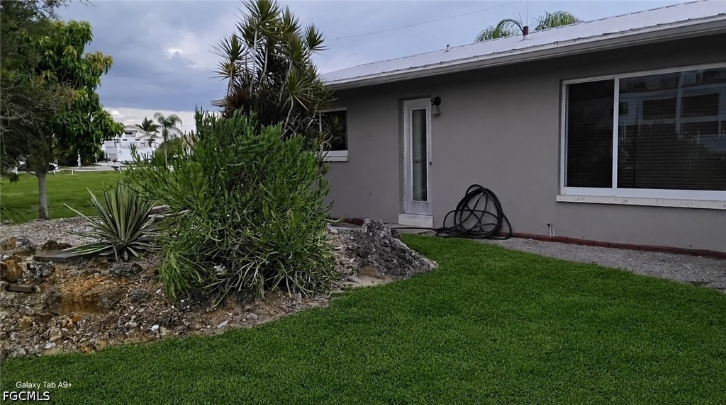 1749 Bikini Court - Photo 34