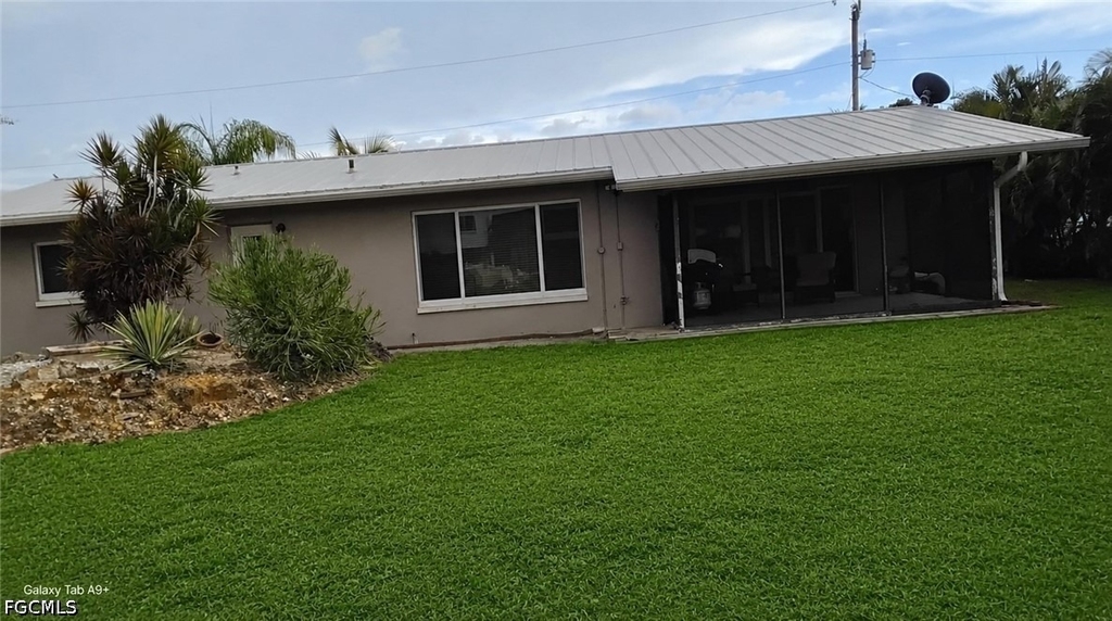 1749 Bikini Court - Photo 29