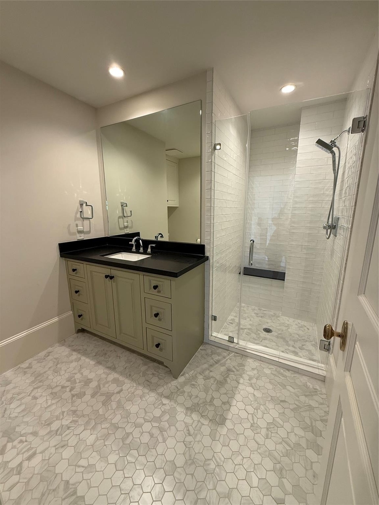 2506 Blue Bonnet Boulevard - Photo 8