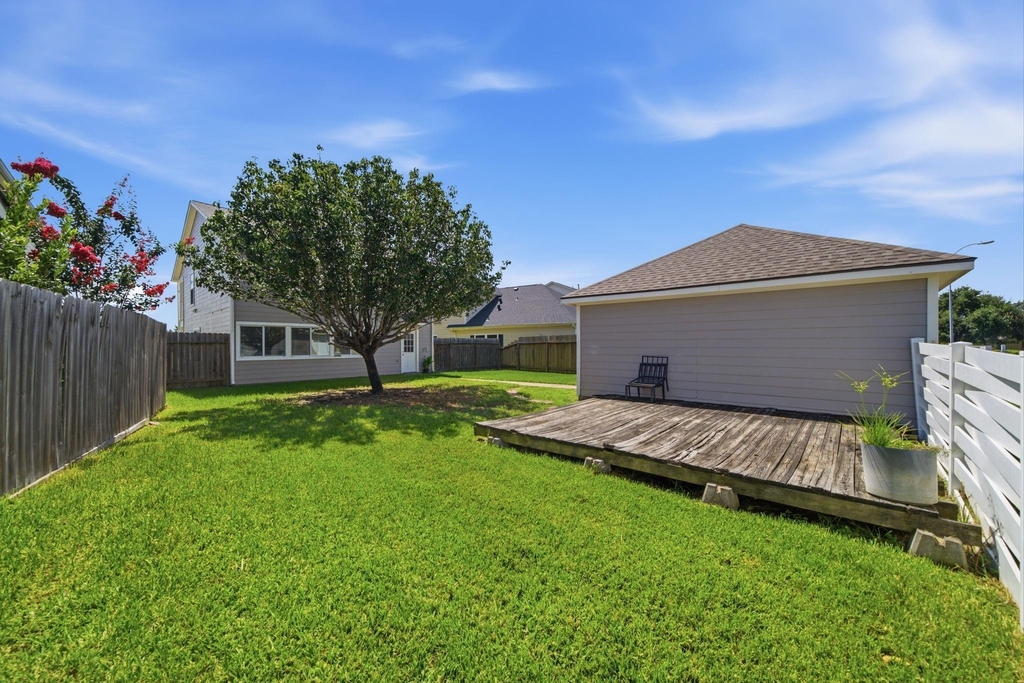 6146 Settlers Lake Circle W - Photo 9