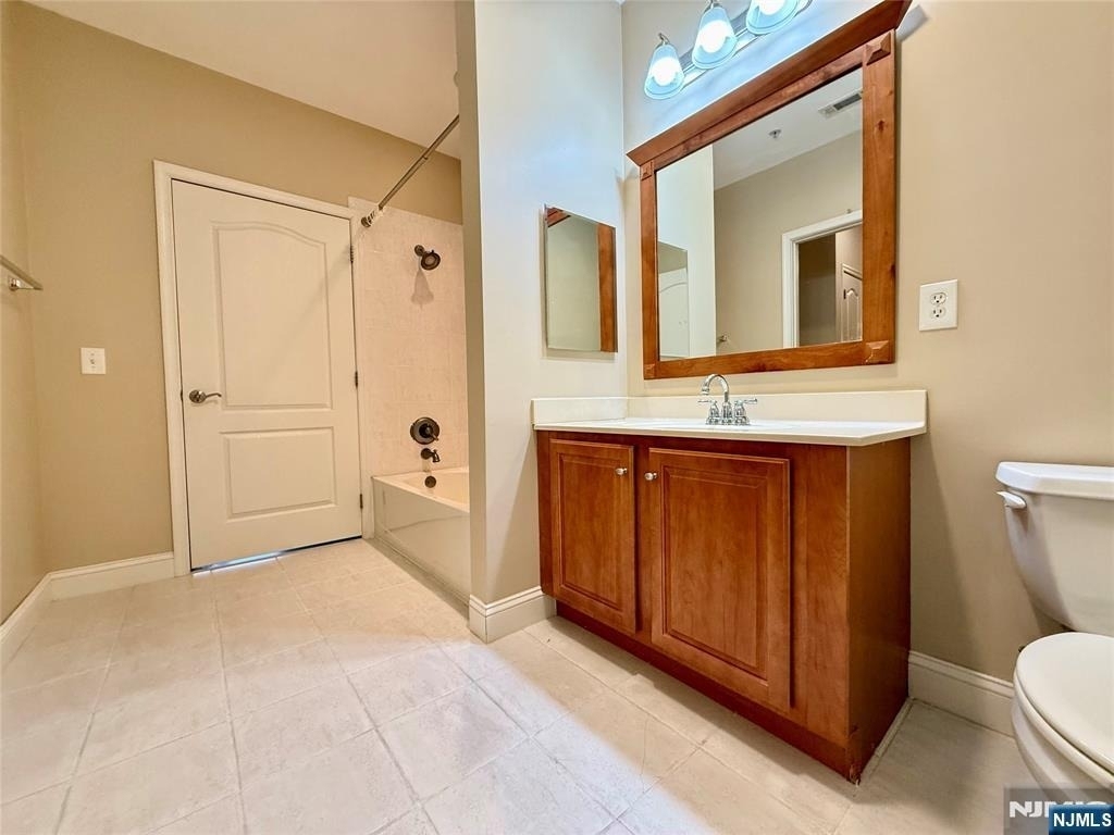 2214 Ramapo - Photo 8