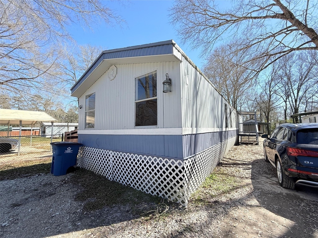 23516 Patricia Lane - Photo 0