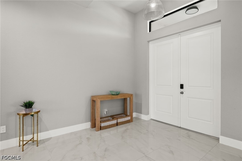 5240 Tower Drive - Photo 40
