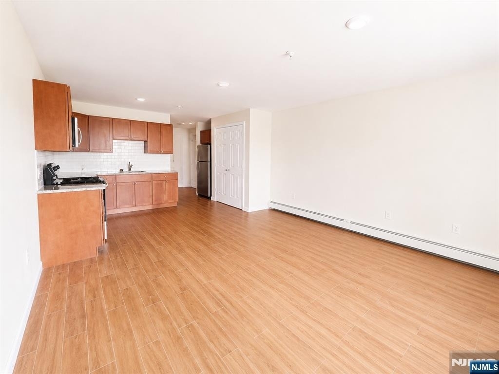 40-70 Watchung - Photo 8