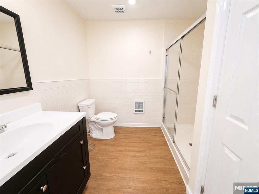 40-70 Watchung - Photo 9
