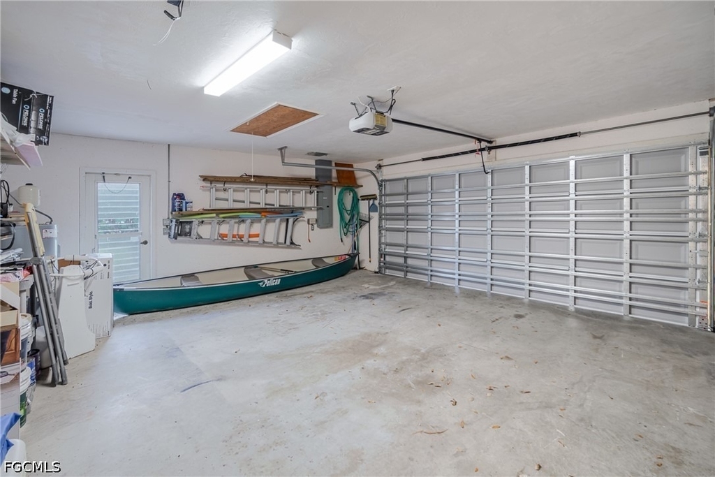 105 Sw 39th Place - Photo 23