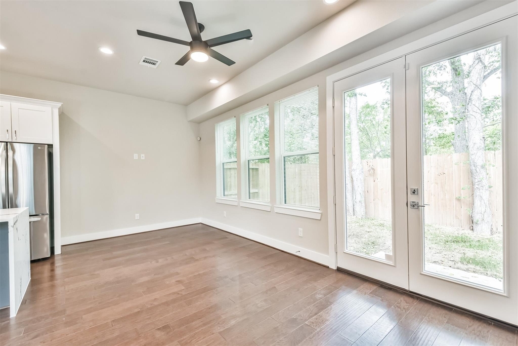 810 Mansfield Street - Photo 12