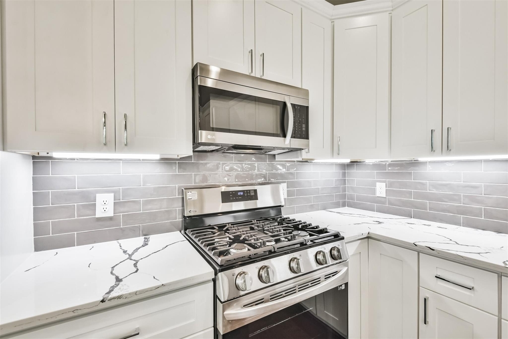 810 Mansfield Street - Photo 19