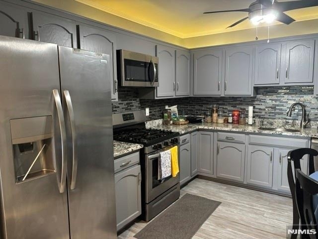 221 Ringwood - Photo 6