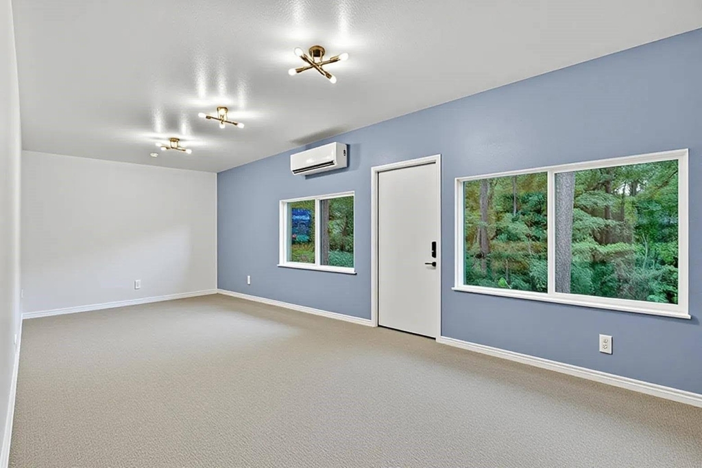 31 Paradise Loop - Photo 1
