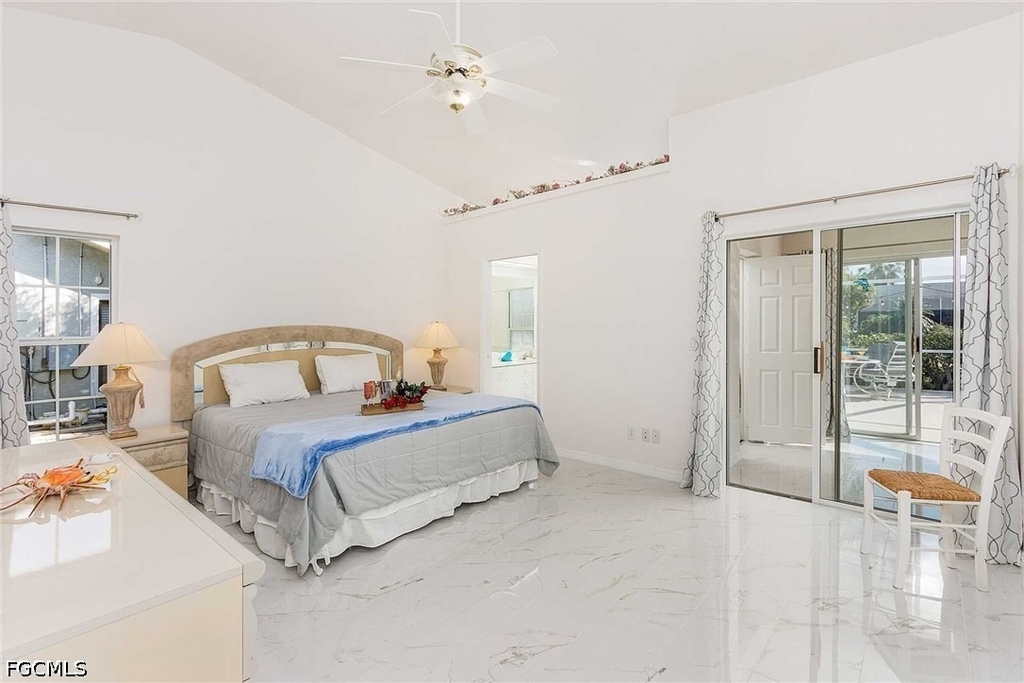 2308 Se 27th Street - Photo 8
