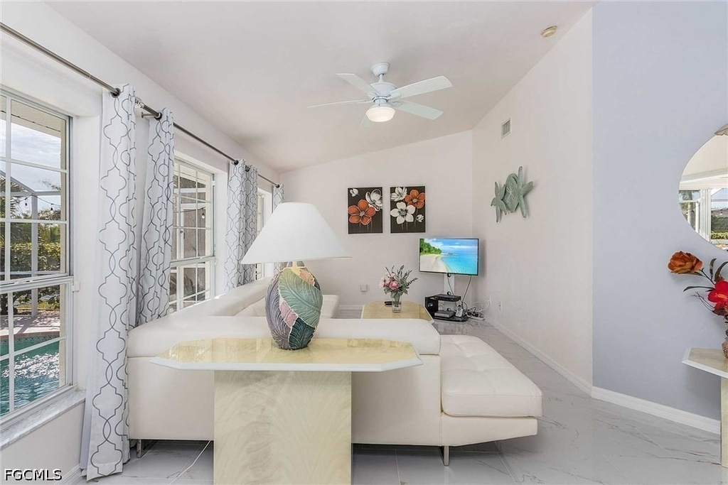 2308 Se 27th Street - Photo 17