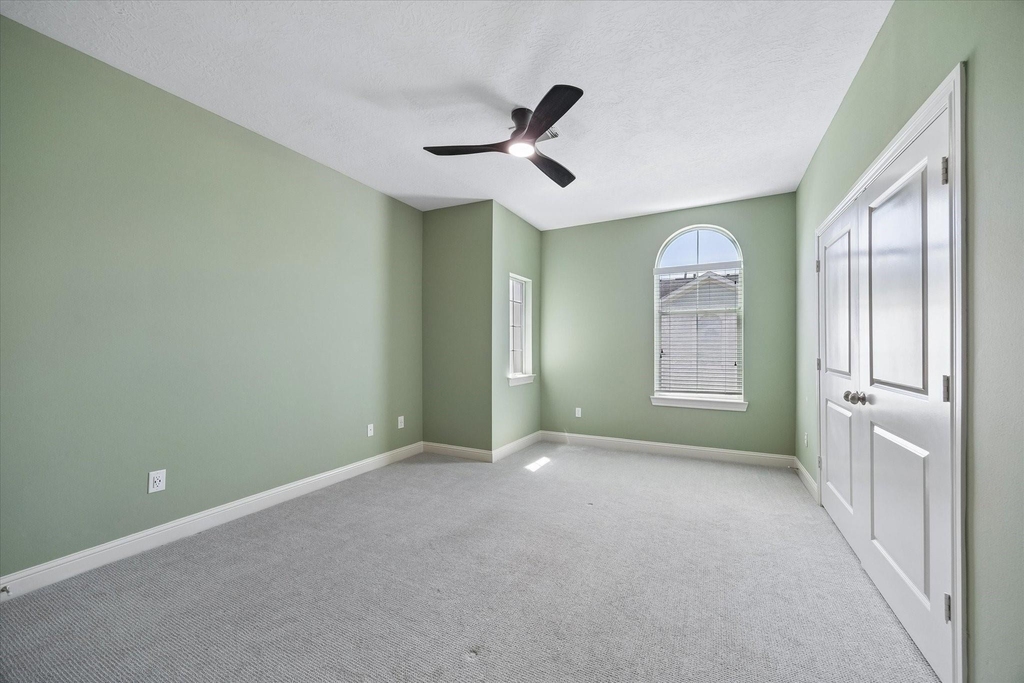 5610 Kiam Street - Photo 10