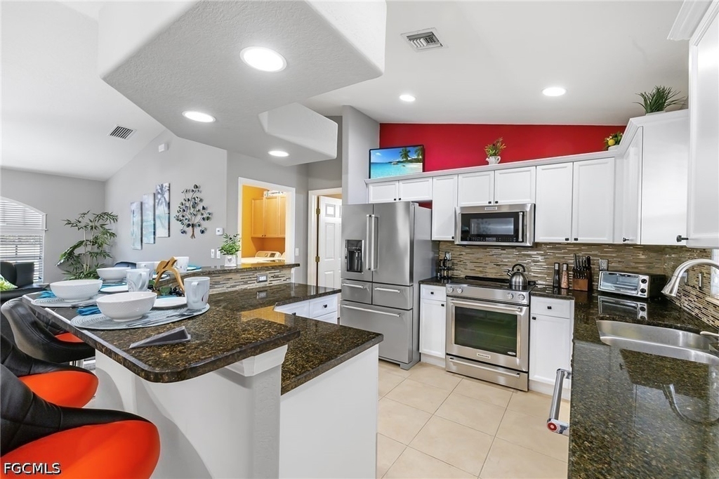 1001 Ne 6th Avenue - Photo 4
