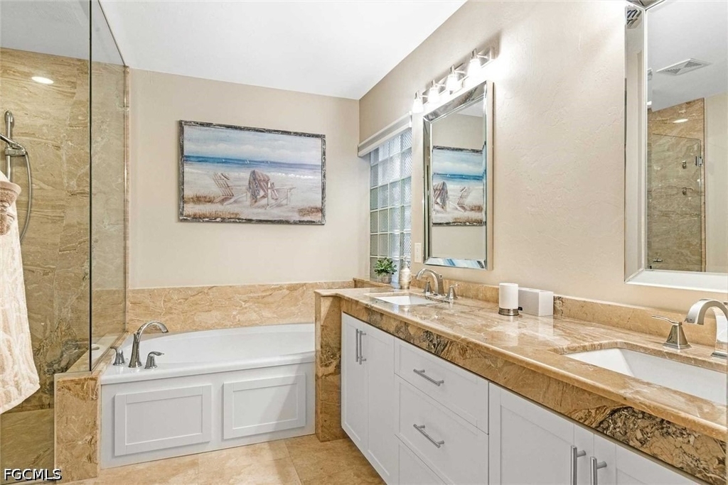 1026 Se 30th Street - Photo 13