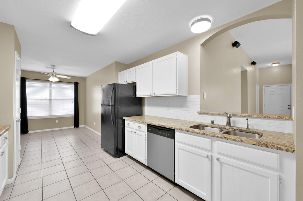 506 Paradise Lane - Photo 7