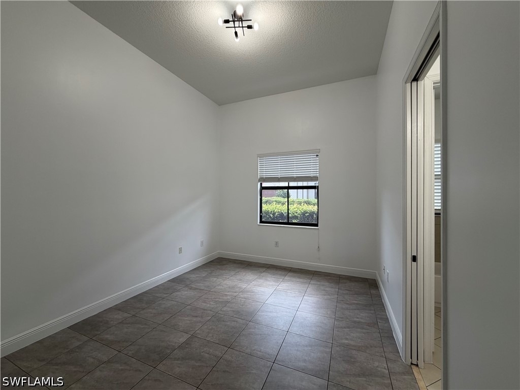 5299 Ferrari Avenue - Photo 10