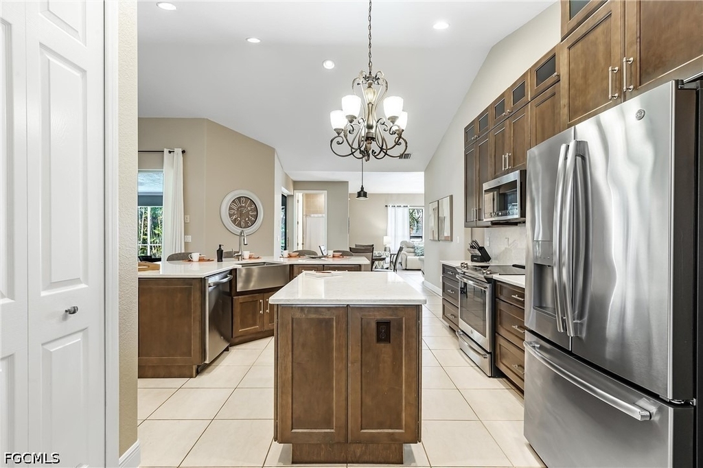 2817 Sw 42nd Lane - Photo 4