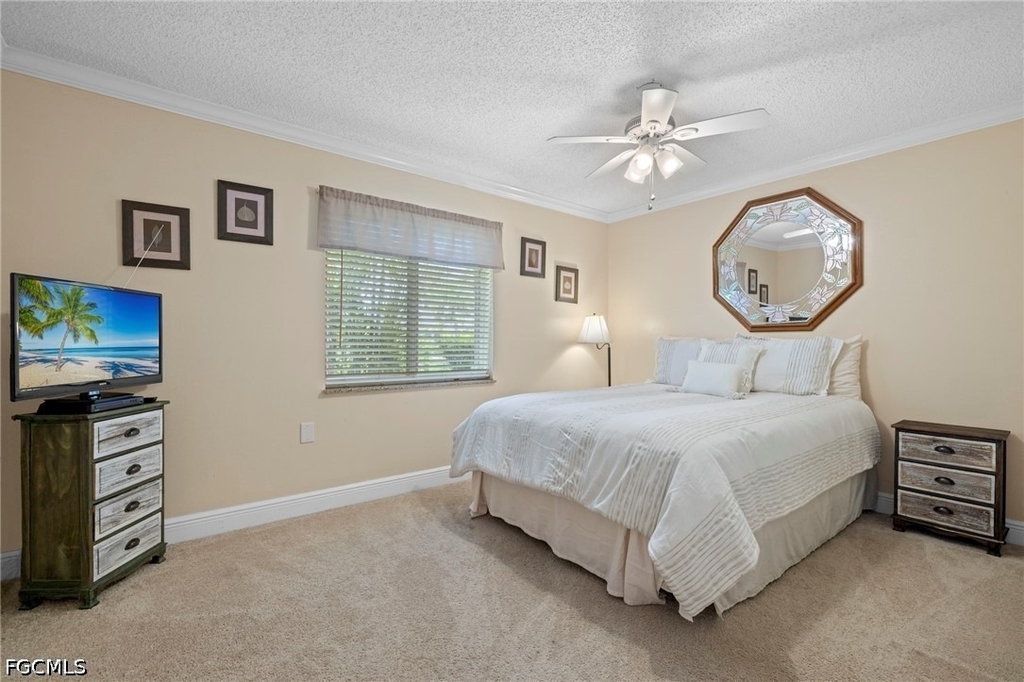 1023 Se 15th Street - Photo 14