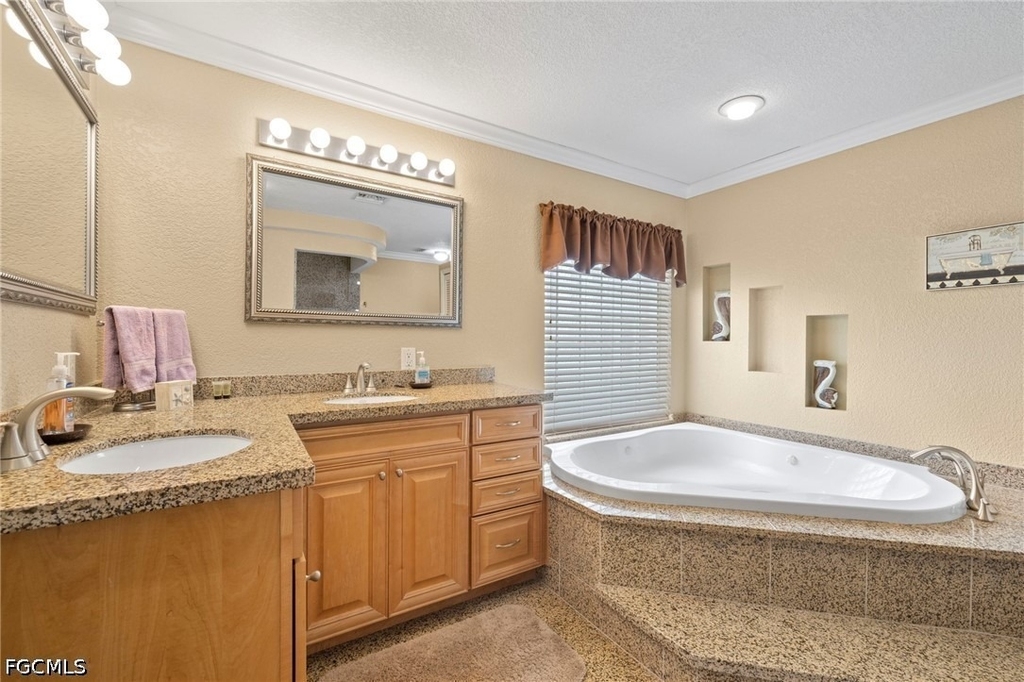 1023 Se 15th Street - Photo 13