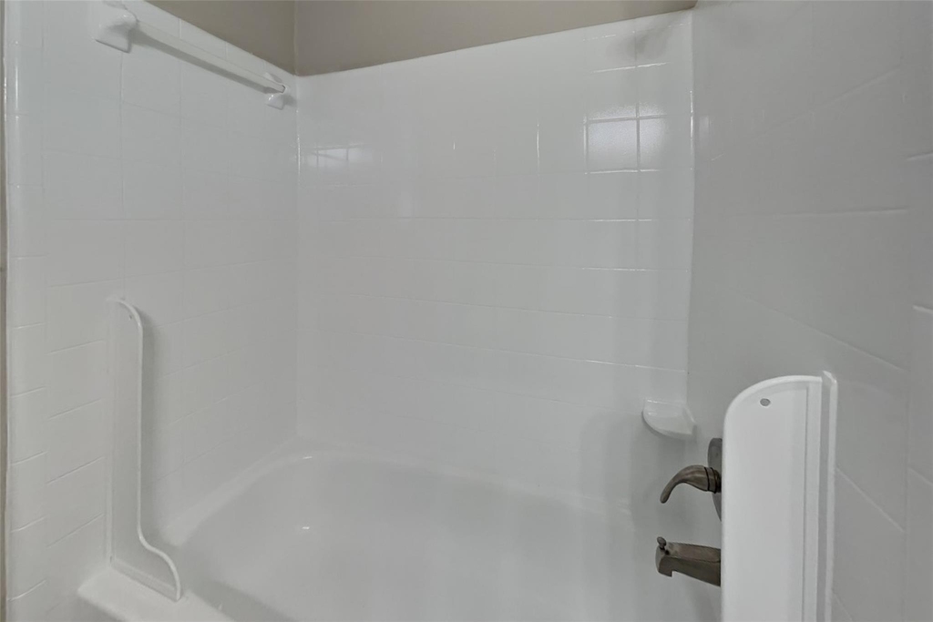 7303 Dew Mist Lane - Photo 17