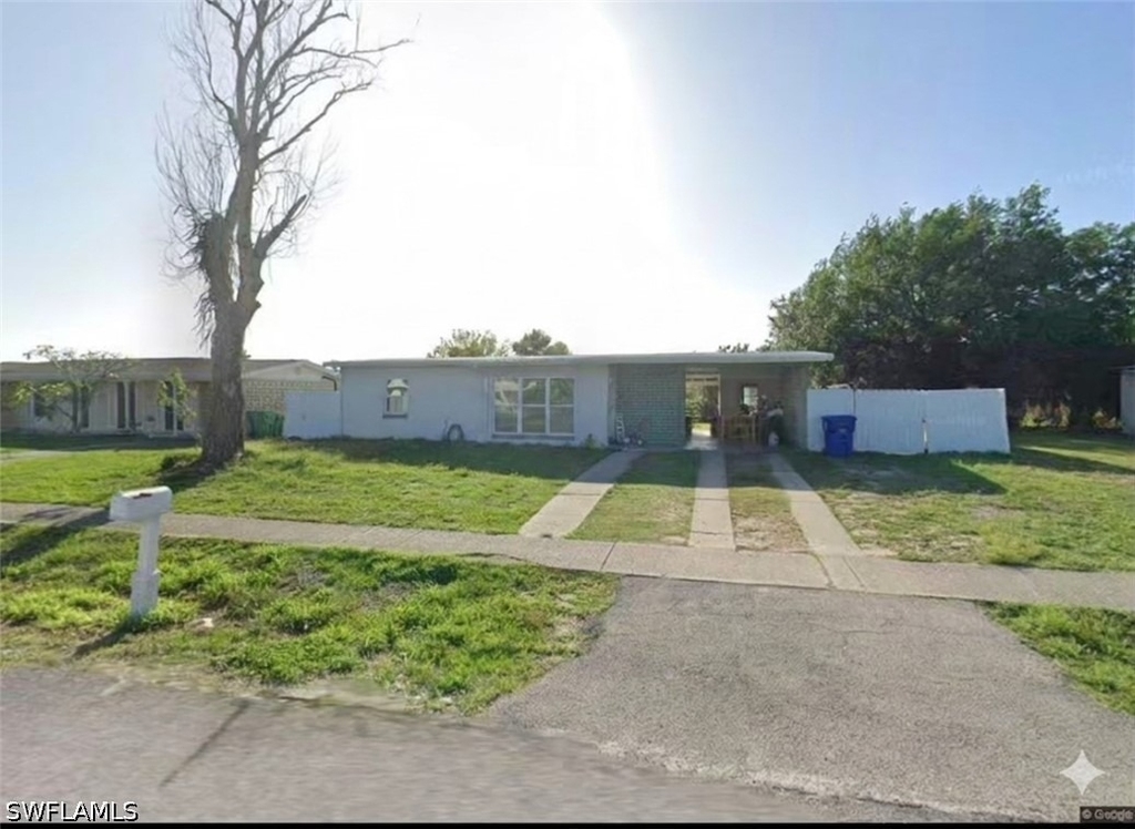 2748 Starlite Lane N - Photo 0