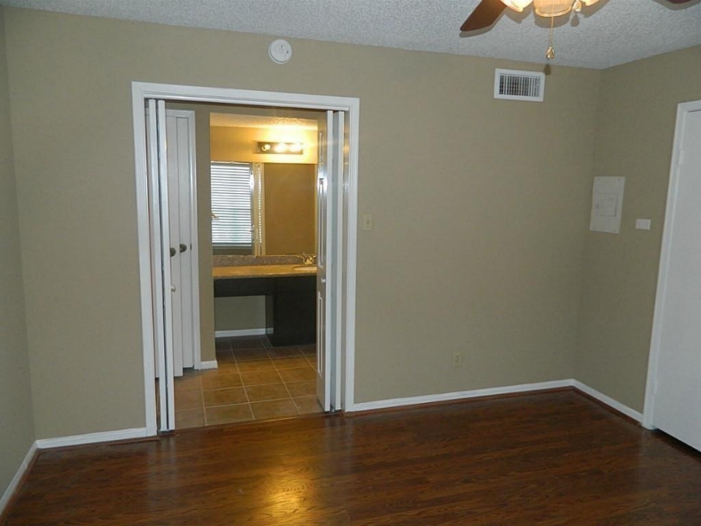 2120 El Paseo Street - Photo 12