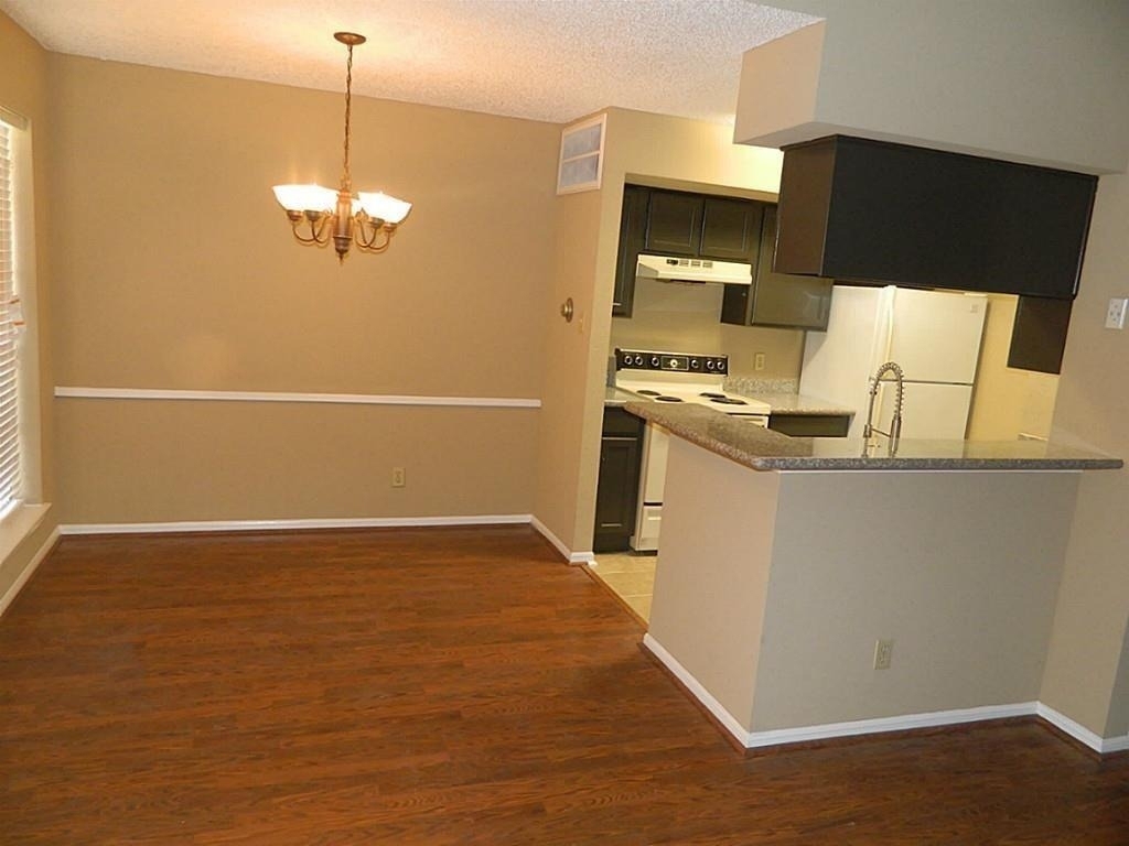 2120 El Paseo Street - Photo 7