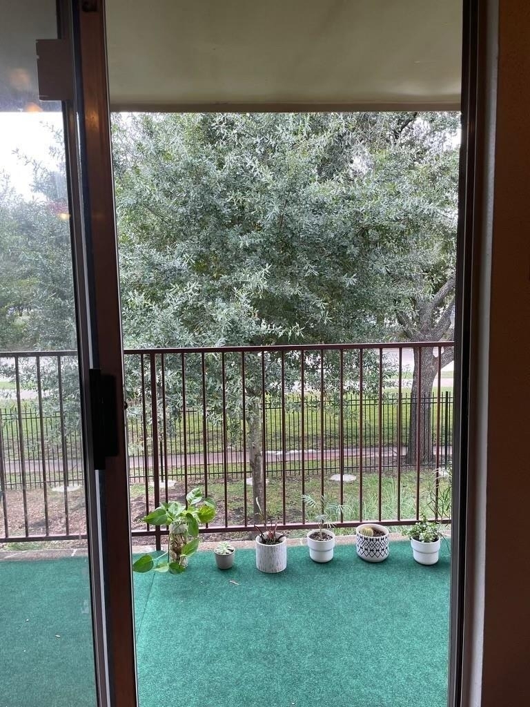 2120 El Paseo Street - Photo 6