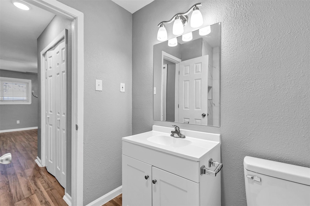 1840 Richmond Avenue - Photo 11
