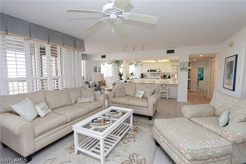 11116 Gulf Shore Drive - Photo 2