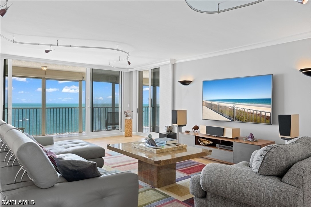 10691 Gulf Shore Drive - Photo 4