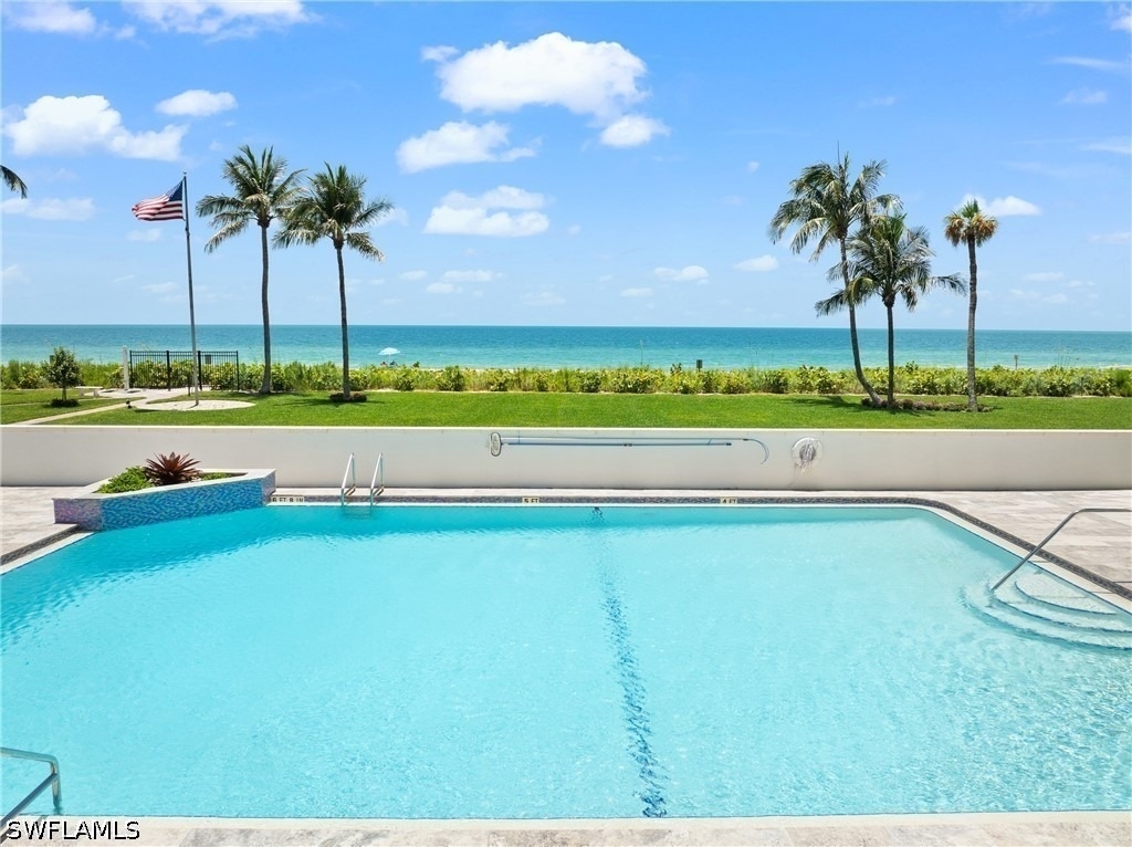 10691 Gulf Shore Drive - Photo 2