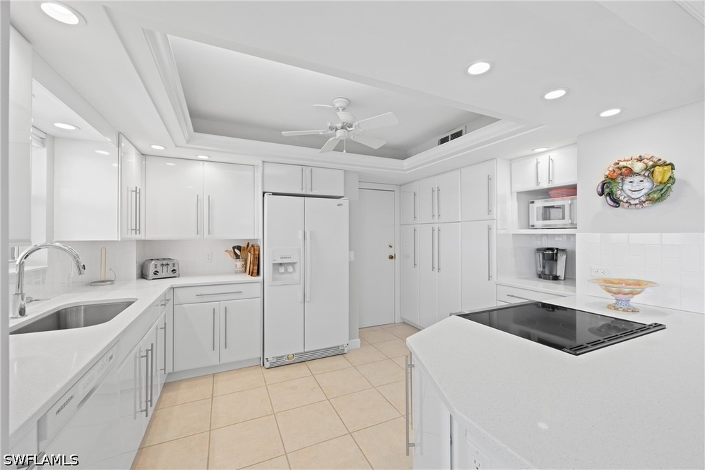 10691 Gulf Shore Drive - Photo 13