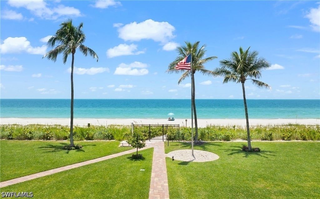 10691 Gulf Shore Drive - Photo 37