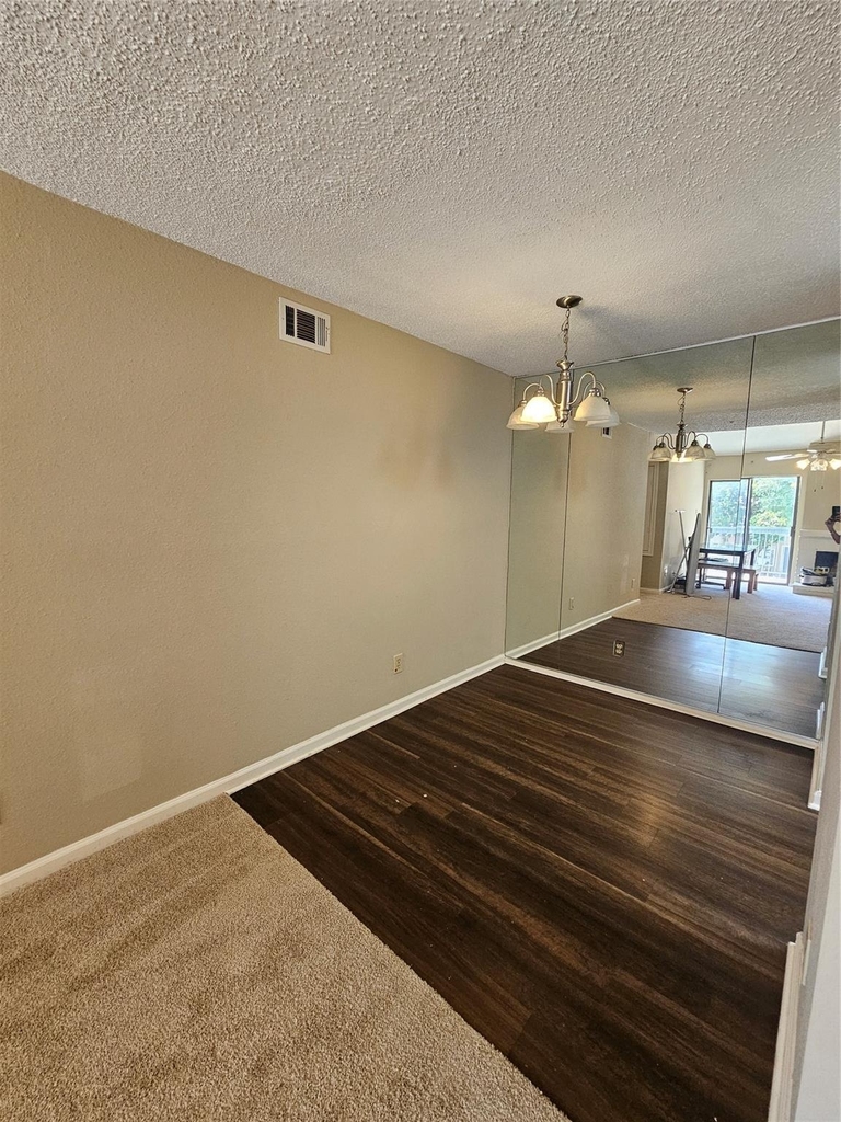 7900 N Stadium Drive - Photo 3