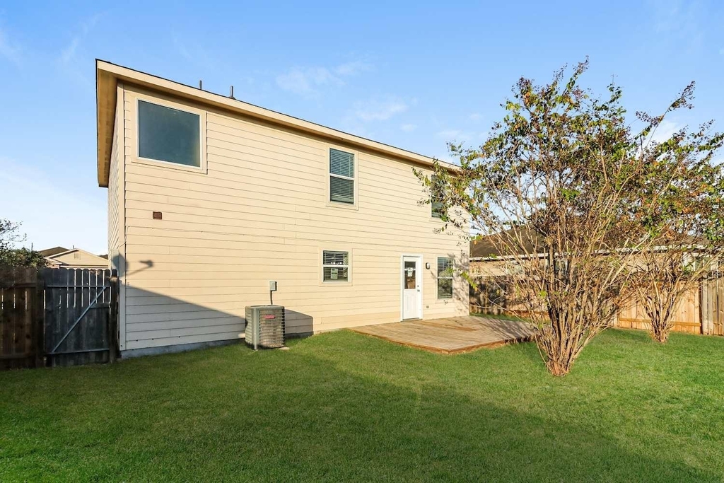 4606 Canadian River Court - Photo 14
