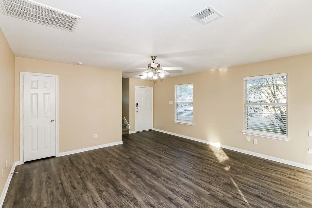 4606 Canadian River Court - Photo 2