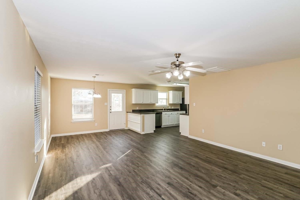 4606 Canadian River Court - Photo 3