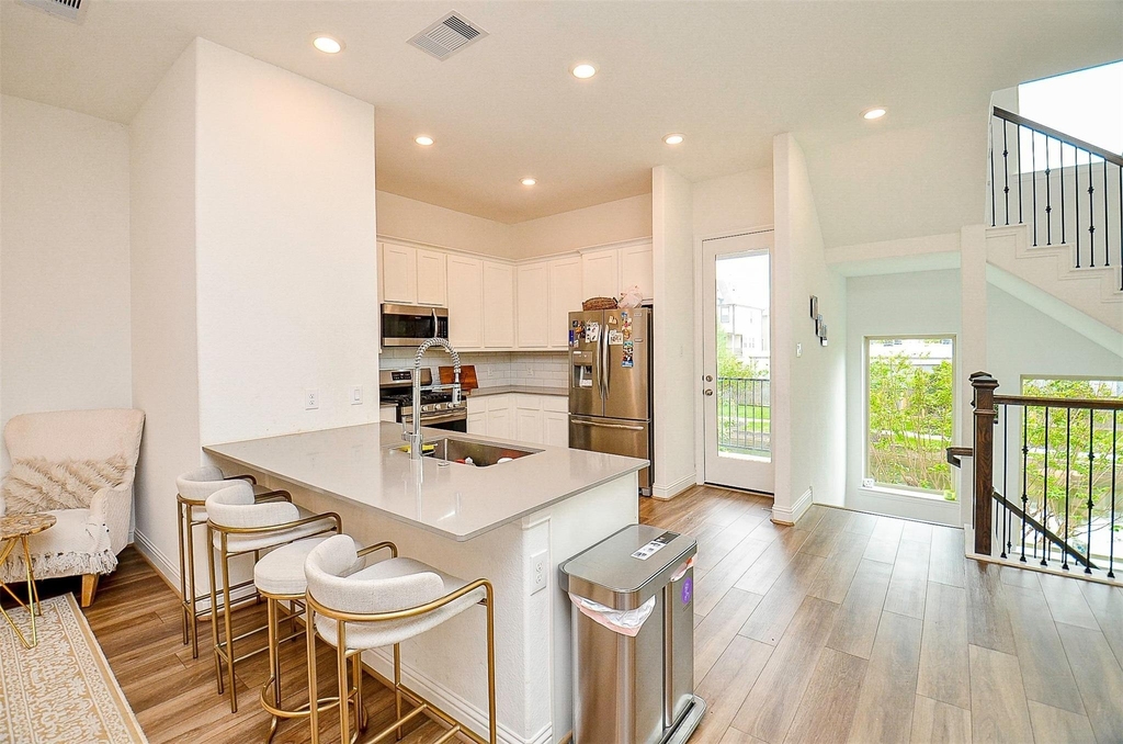 11021 Mikula Drive - Photo 12