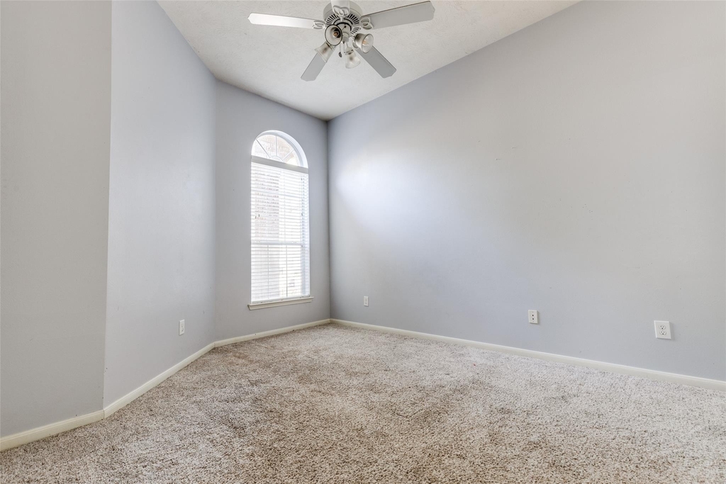 24915 Garnet Shadow Lane - Photo 2