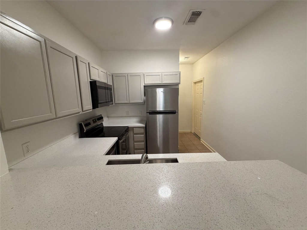 4516 White Rock Street - Photo 6