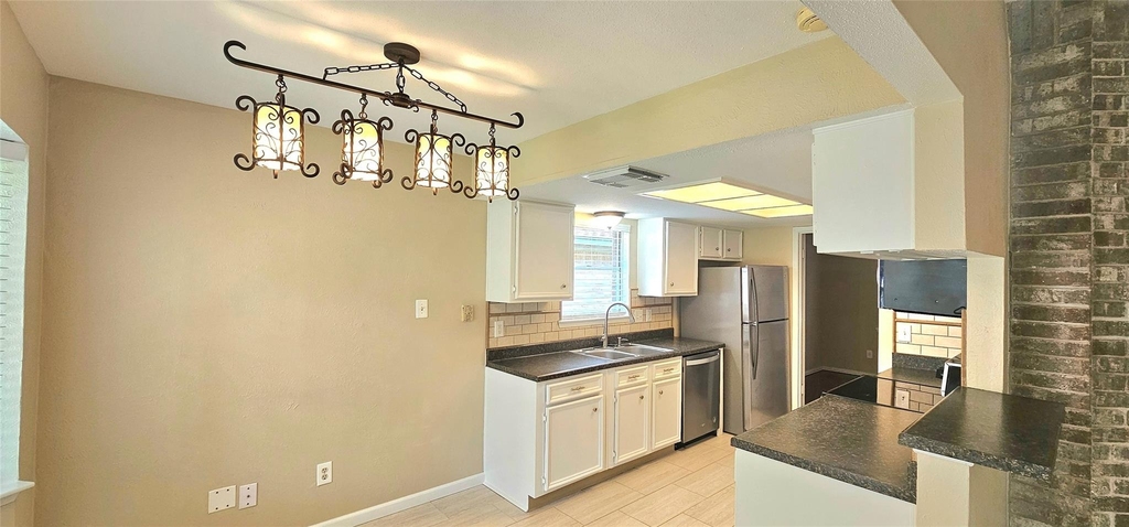 22 W Broken Oak Court - Photo 11