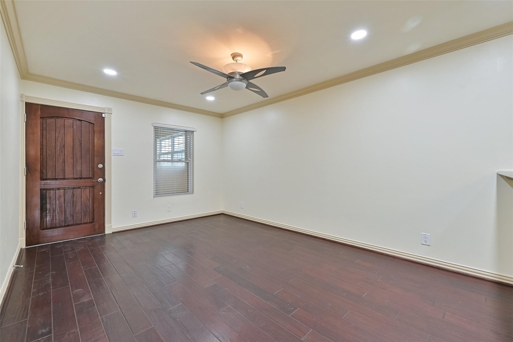 402 Postoffice - Photo 13