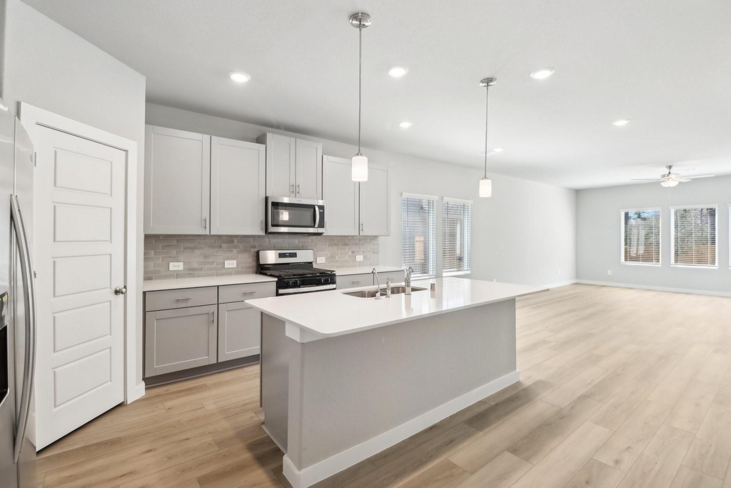 18075 Martin Pines Drive - Photo 4