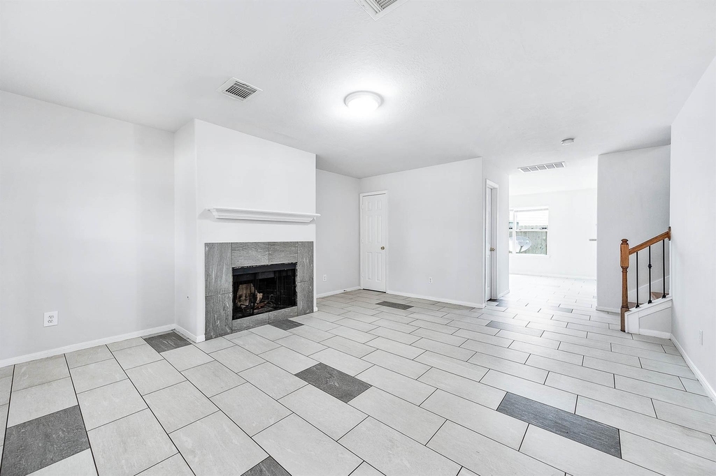 17219 Morning Blossom Place - Photo 4